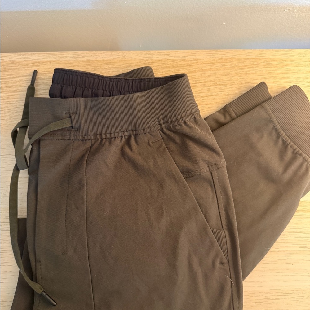 Men's NWOT ABC Jogger Pants